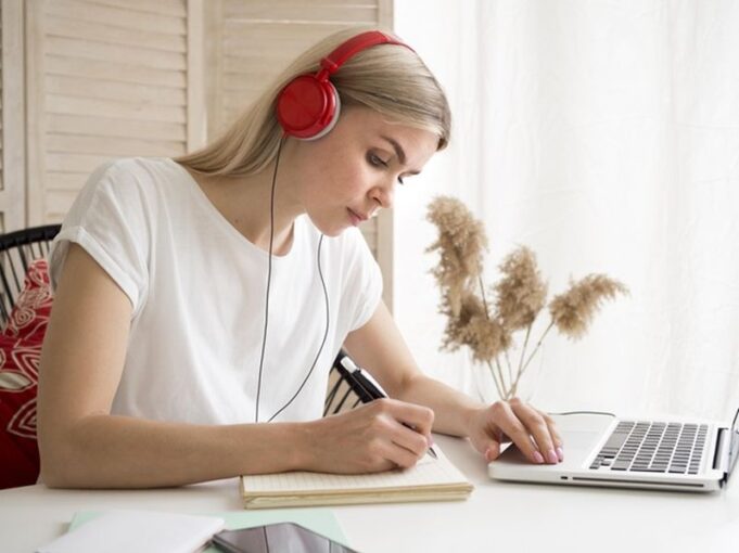 6 Benefits of Online Tutoring for College Students - TheSite.org