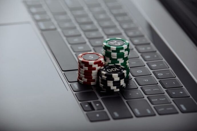 Are Poker Training Sites and Poker Coaching Worth It