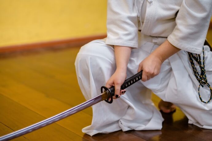Is it Legal to Own a Japanese Katana? - TheSite.org