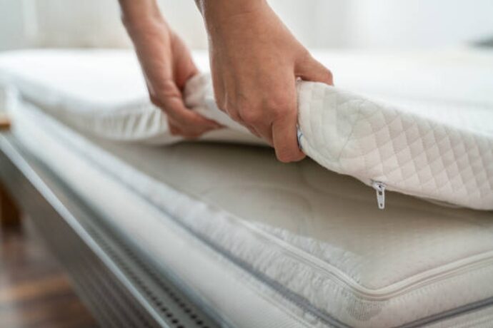 Are Foam Mattress Toppers Good For Your Back – a 2022 Guide