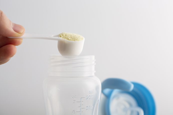 3 of the Best, and Worst Baby Formulas You Can Buy in 2022