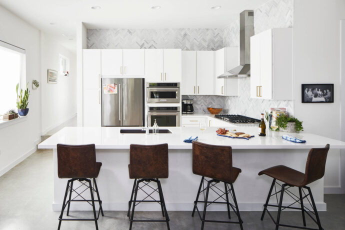 The Benefits of Adding a Kitchen Island - TheSite.org