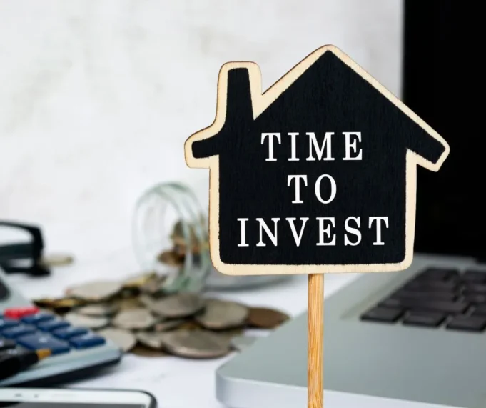 Foreign Investors buy property in Singapore
