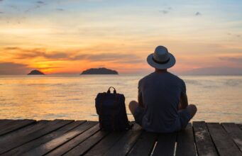 How to Make the Most of Nightlife When Traveling Solo