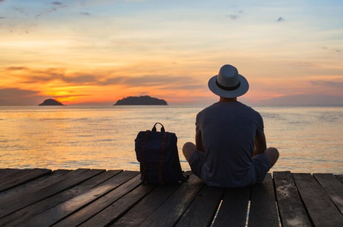 How to Make the Most of Nightlife When Traveling Solo